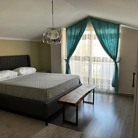 Sedas House 2 & Merkez Apartment