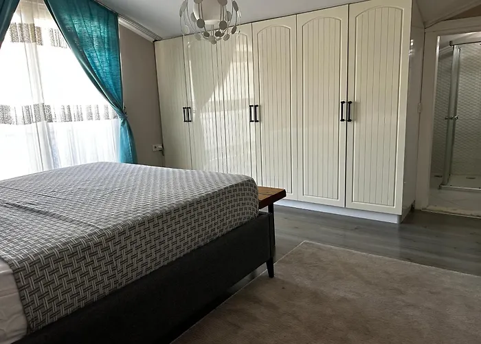 Sedas House 2 & Merkez Lägenhet